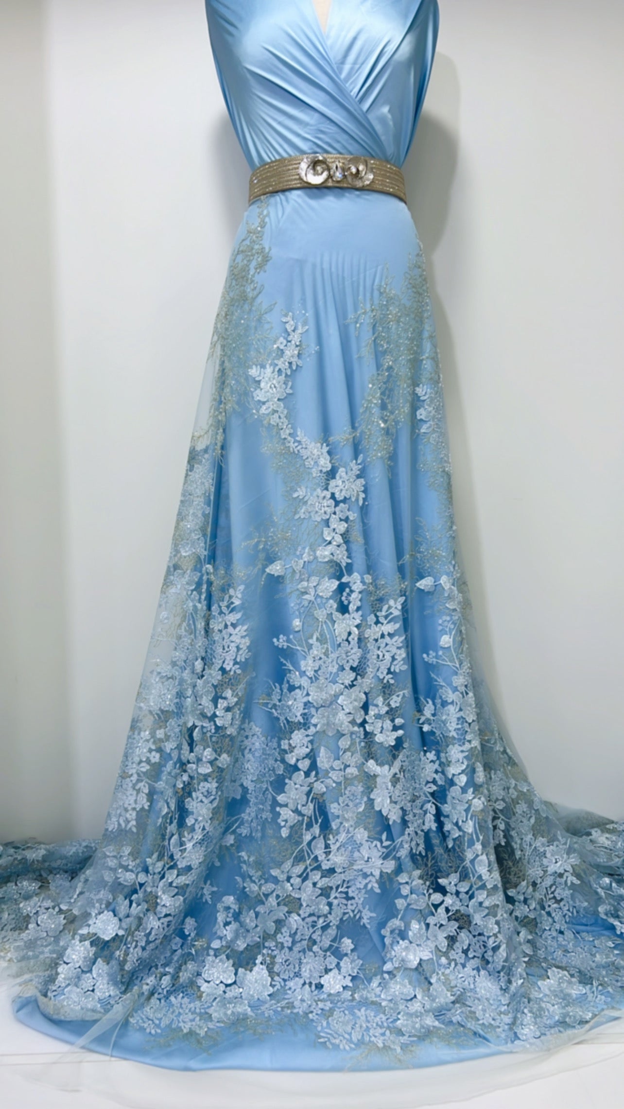 TAKCHITA TULLE BRODEE